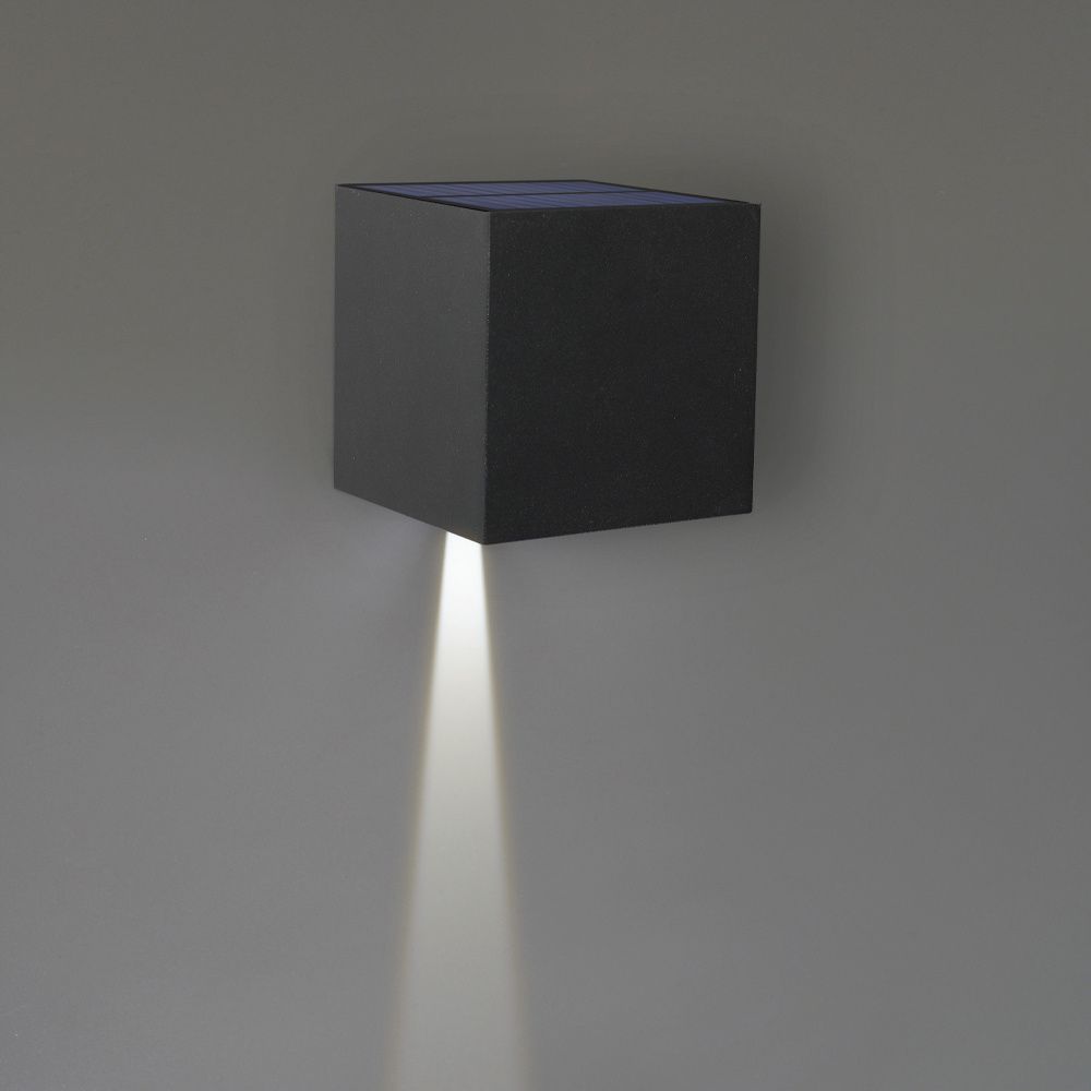 Hoftronic Kansas XL Solar LED Wandlamp IP54 9W 500lm 3000K Zwart