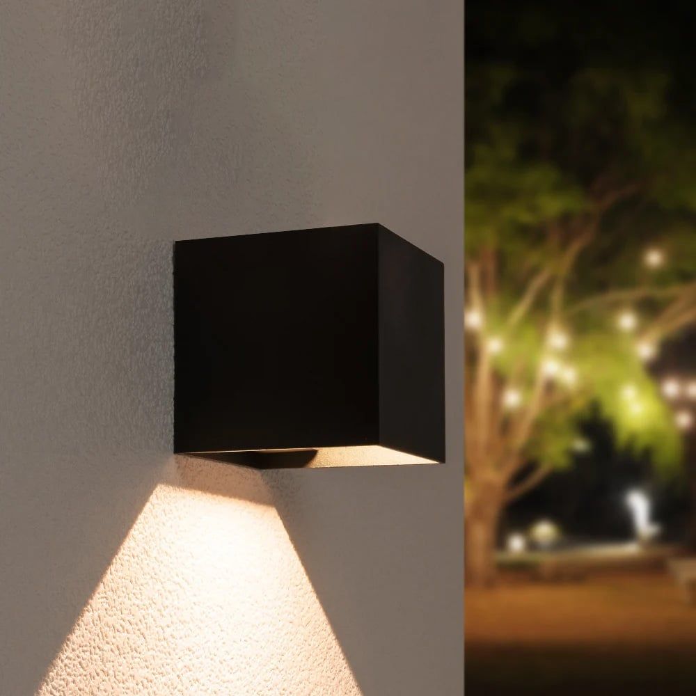 Hoftronic Kansas XL Solar LED Wandlamp IP54 9W 500lm 3000K Zwart