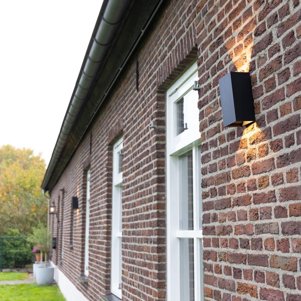 Hoftronic Miles XL LED Wandlamp IP65 20W 2000lm 3000K Dimbaar Zwart