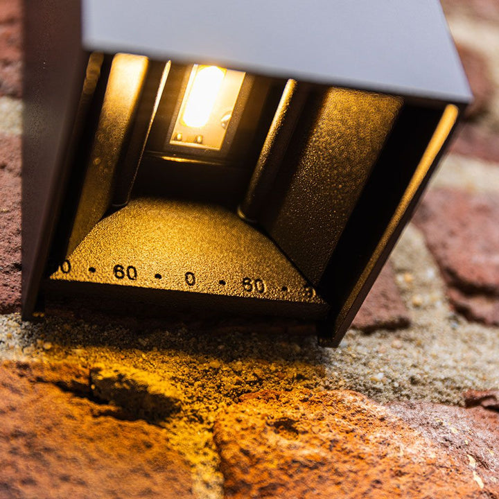 Hoftronic Miles S LED Wandlamp IP65 10W 760lm 3000K Zwart