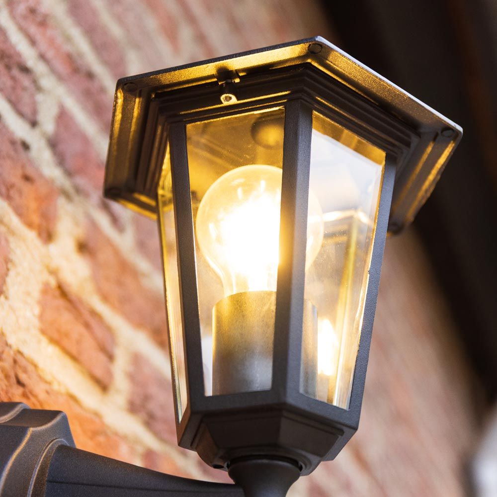 Hoftronic Huron Klassieke Wandlamp Bewegingsmelder IP44 E27 Zwart
