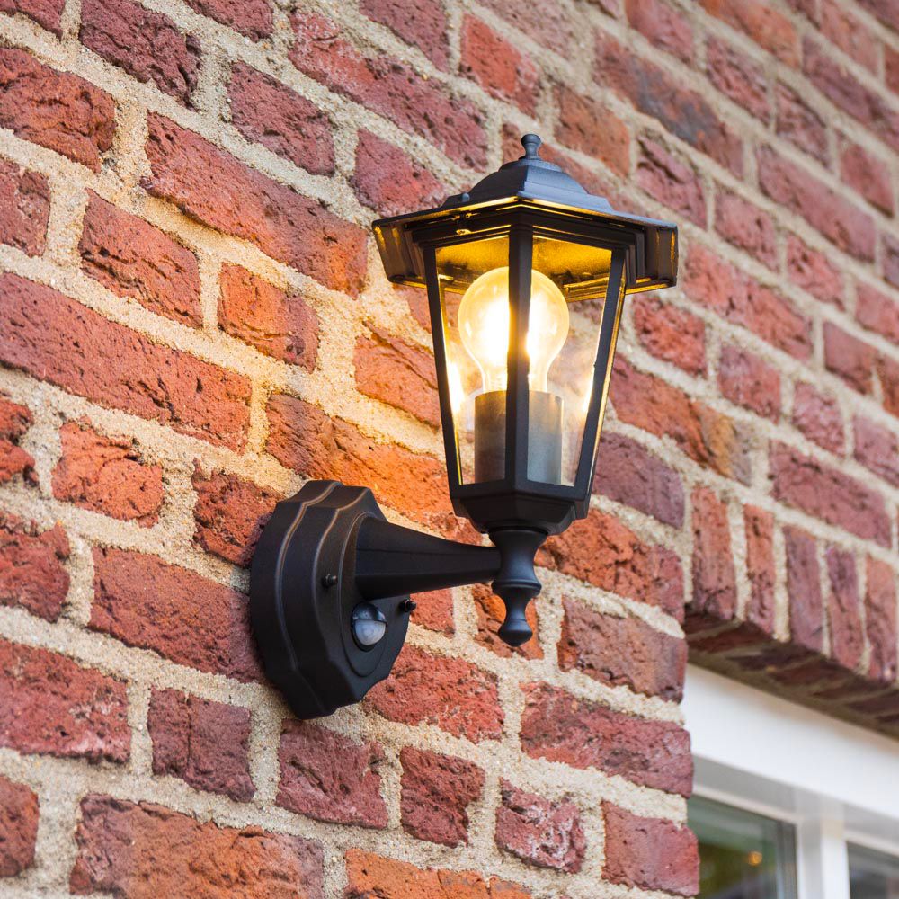 Hoftronic Huron Klassieke Wandlamp Bewegingsmelder IP44 E27 Zwart